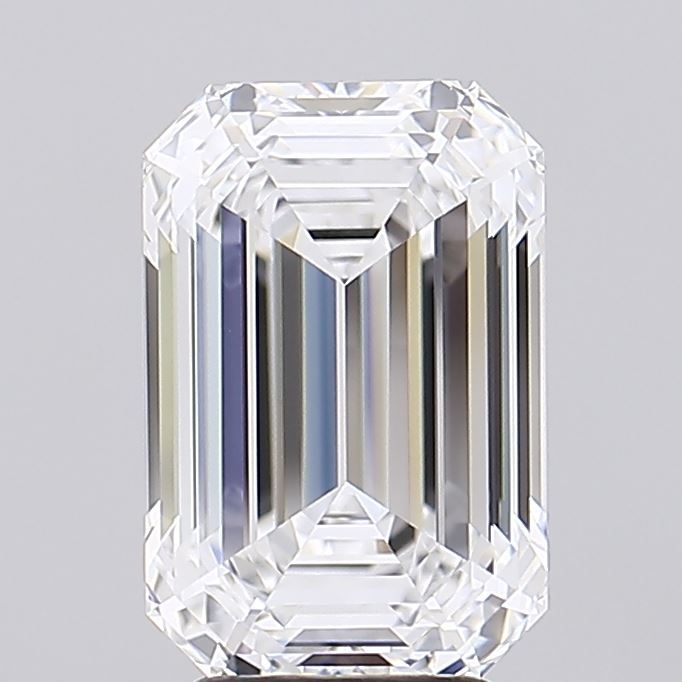 4.59 ct. emerald Lab Grown Diamond front image