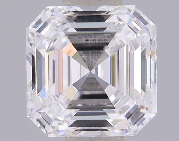 0.77 ct lab-grown Square emerald Diamond