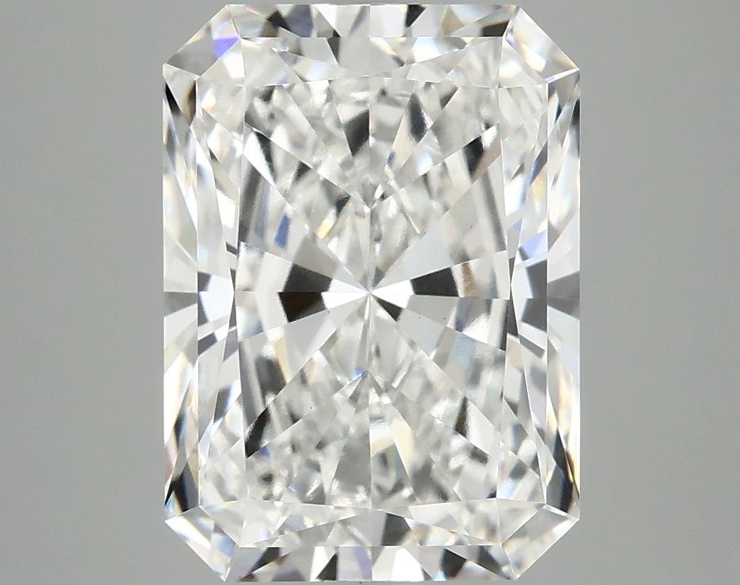 5.05 ct. radiant Lab Grown Diamond front image