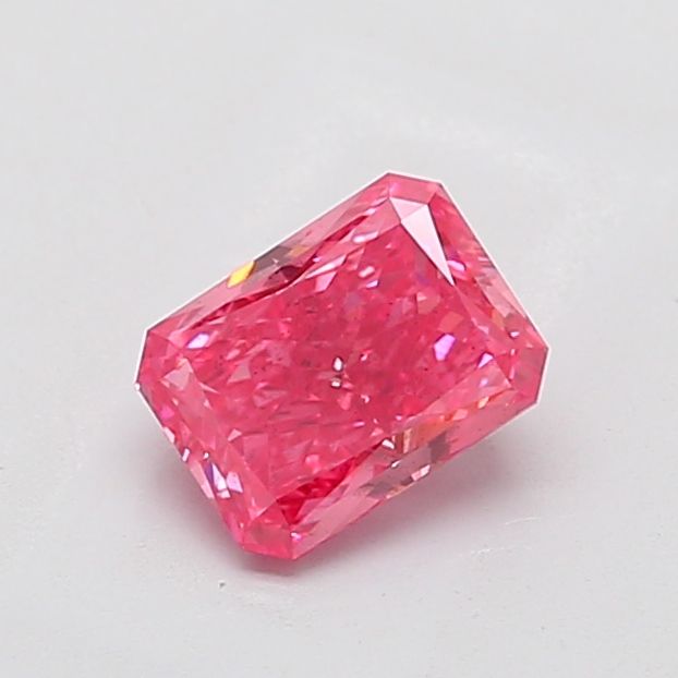 1.51 CT Fancy Vivid Pink RADIANT