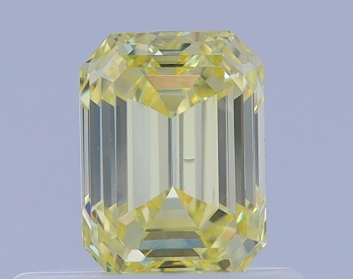 0.50ct Emerald diamond