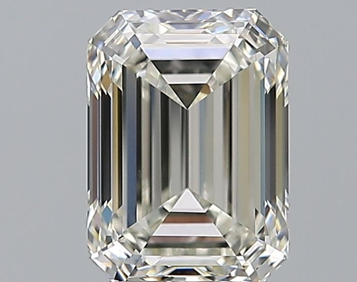 2.01 ct Emerald diamond