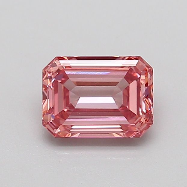 1.04 ct Emerald diamond