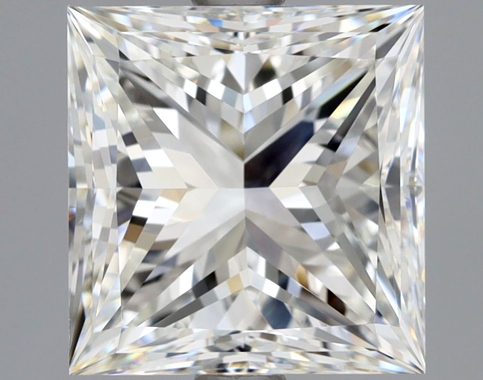 3.01 ct Princess diamond