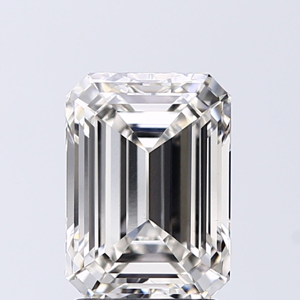 2.31 ct Emerald diamond