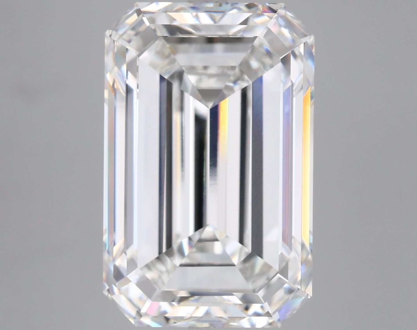 13.05 ct. emerald Lab Grown Diamond front image