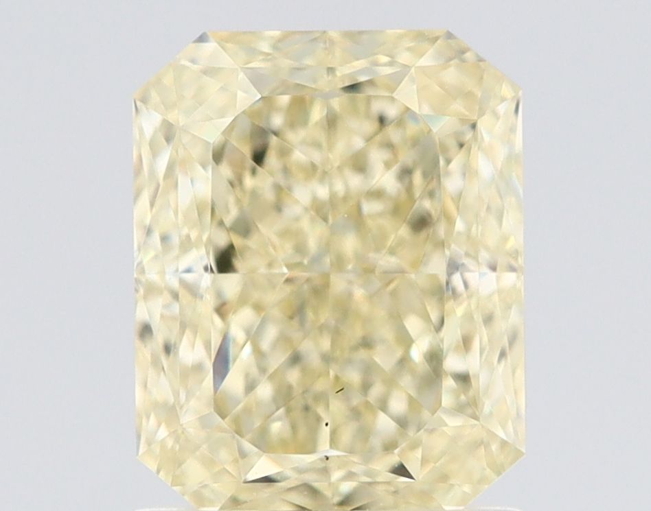 1.53 ct Radiant diamond