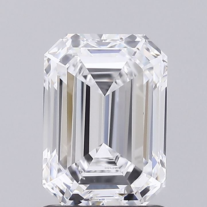 1.38 ct. emerald Lab Grown Diamond front image