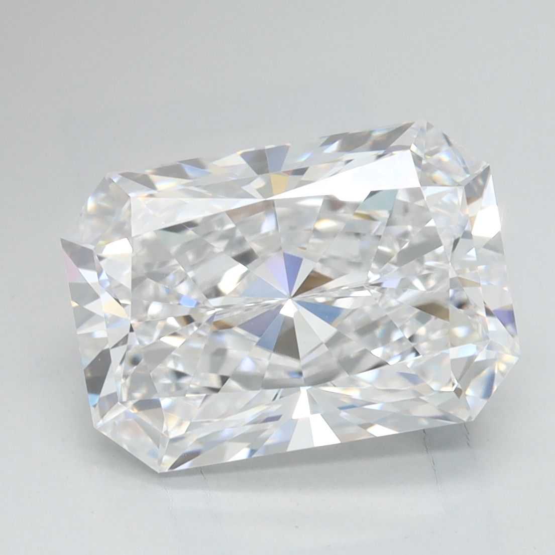 3.08 ct. radiant Lab Grown Diamond front image