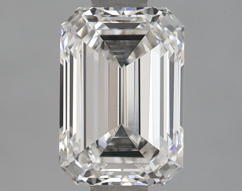 1.21 ct. emerald Lab Grown Diamond front image