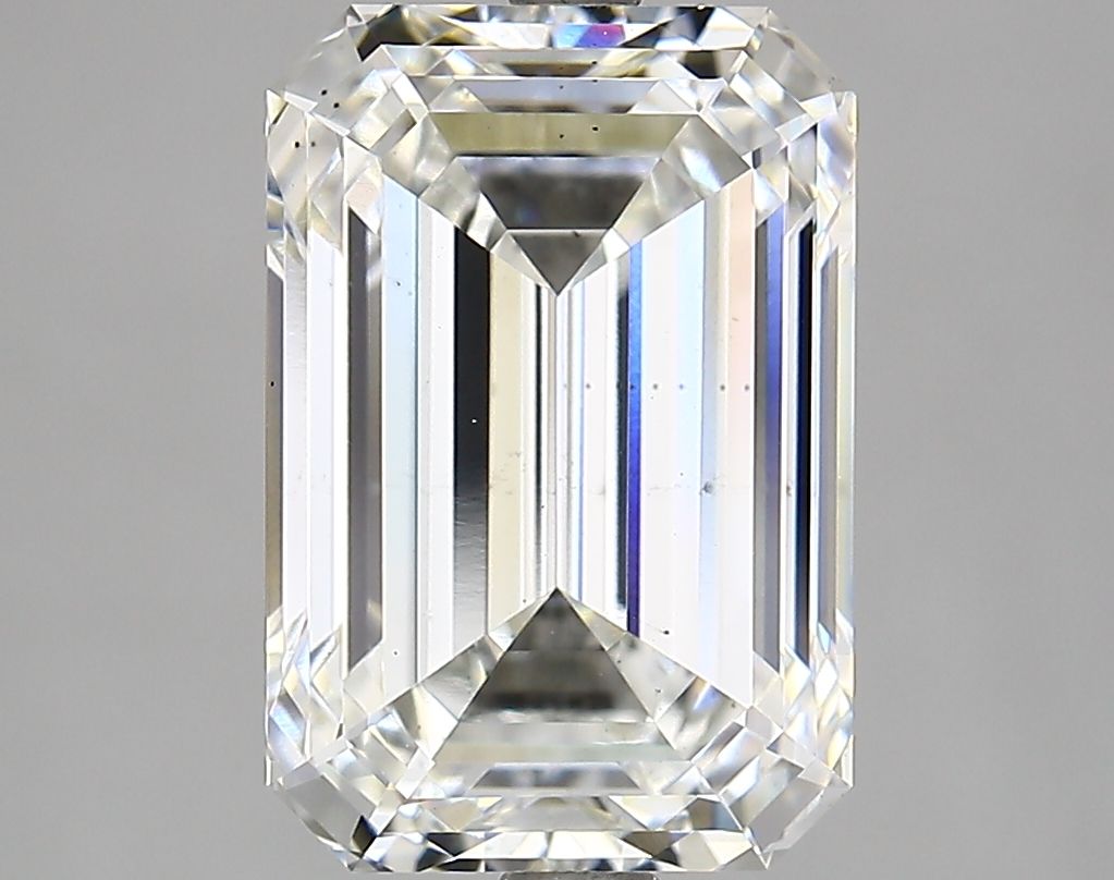 4.82 ct. emerald Lab Grown Diamond front image