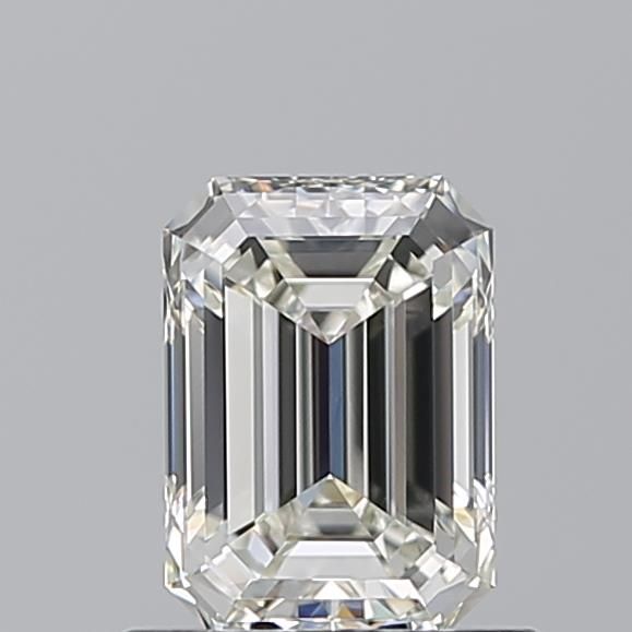 0.78 ct Emerald diamond