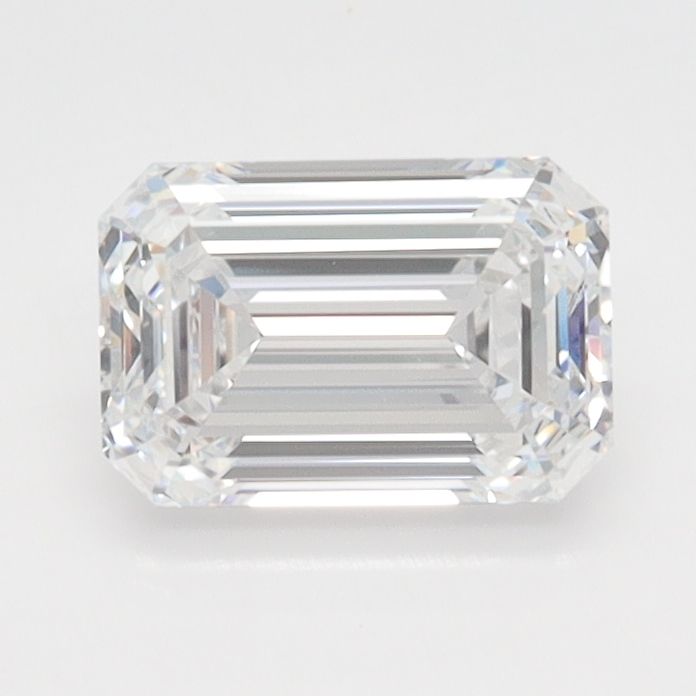 1.05 ct. emerald Lab Grown Diamond front image