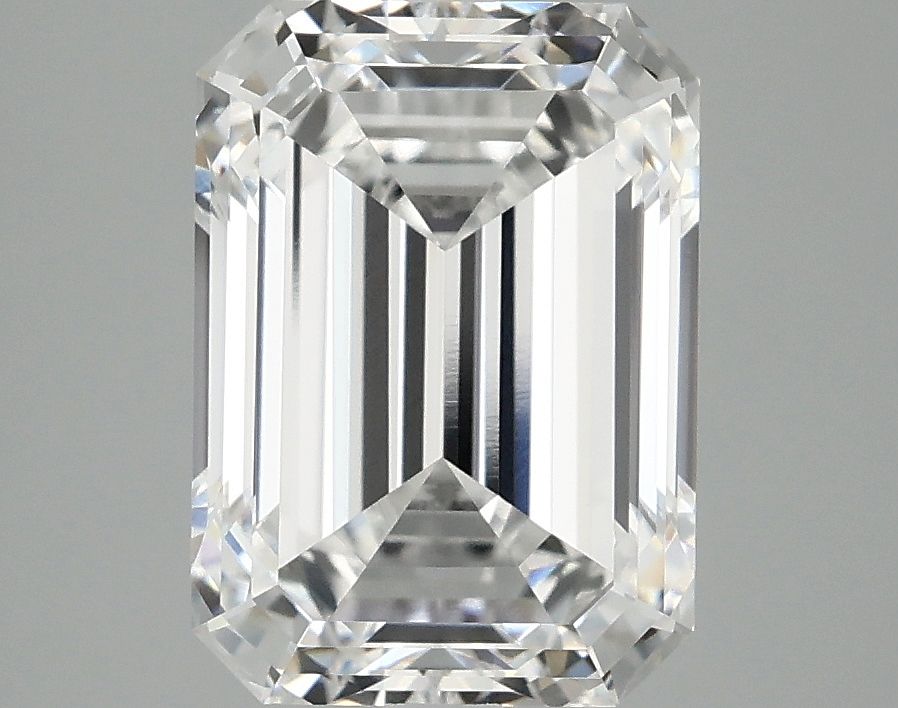 4.05 ct. emerald Lab Grown Diamond front image