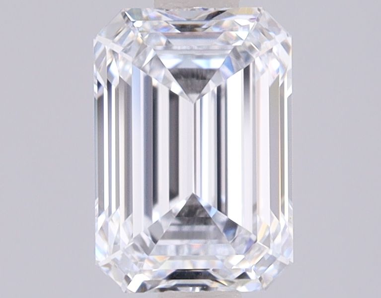 1.54 ct. emerald Lab Grown Diamond front image
