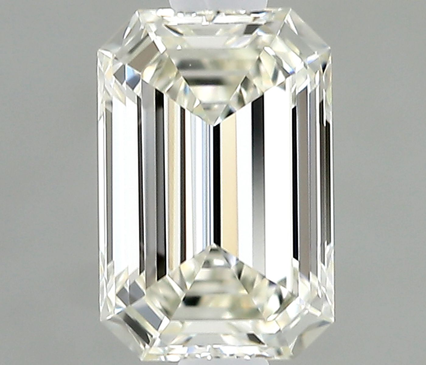 0.53 ct Emerald Diamond