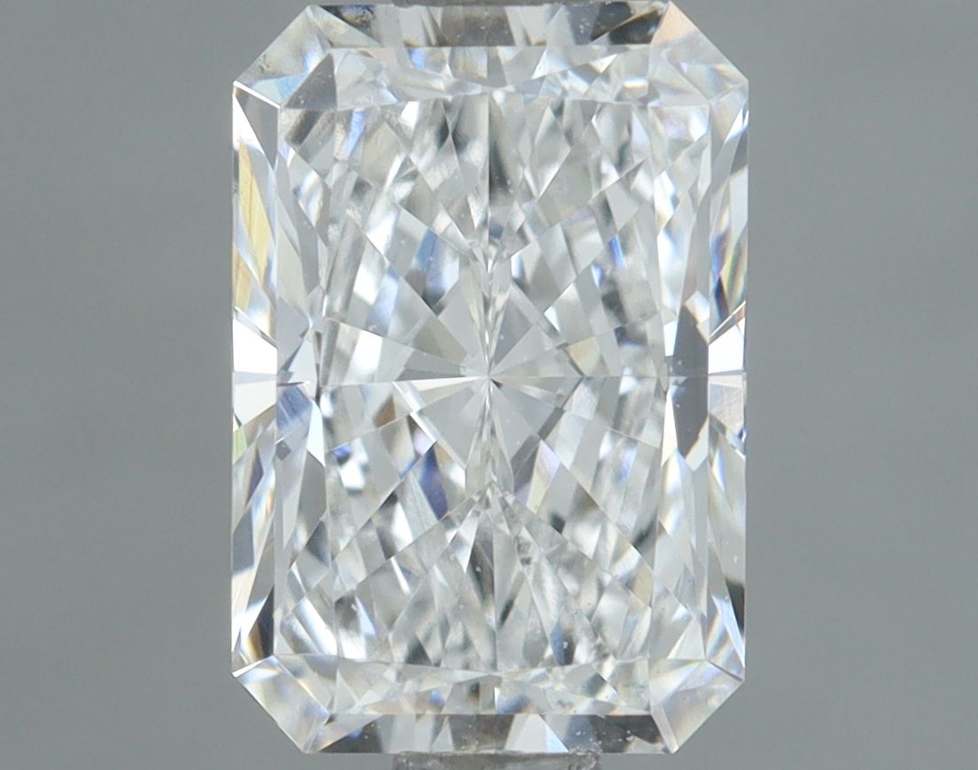 1.13 ct Radiant diamond