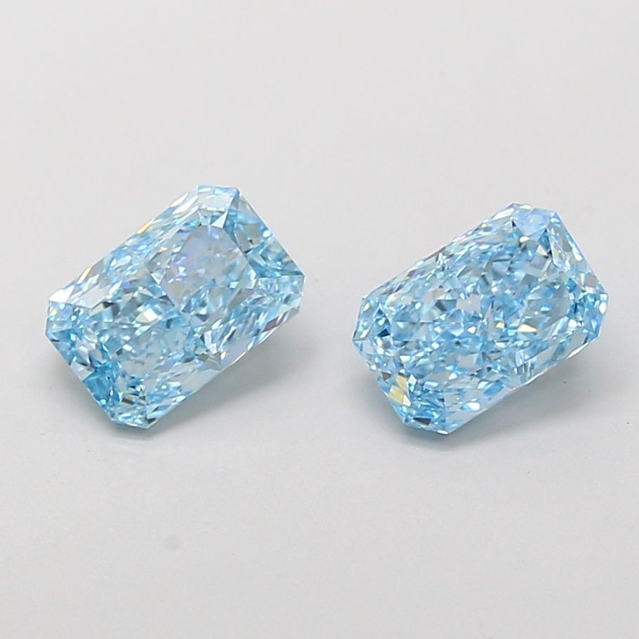 1.01 CT Fancy Vivid Blue RADIANT