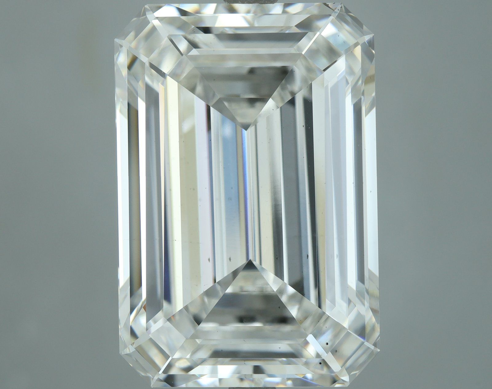 11.58 ct. emerald Lab Grown Diamond front image