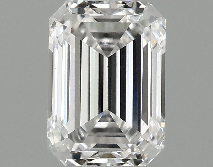 1.05 ct. emerald Lab Grown Diamond front image