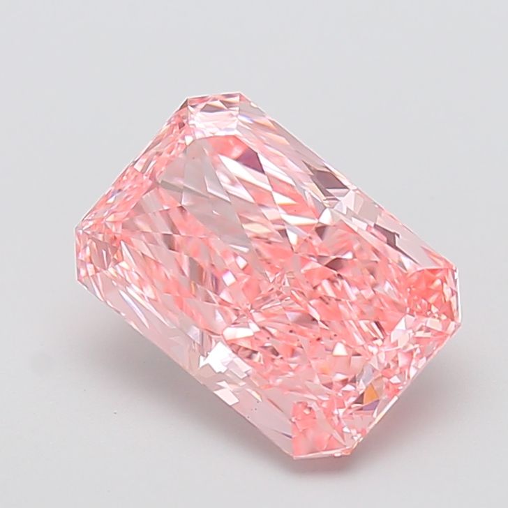 3.70 ct Radiant diamond