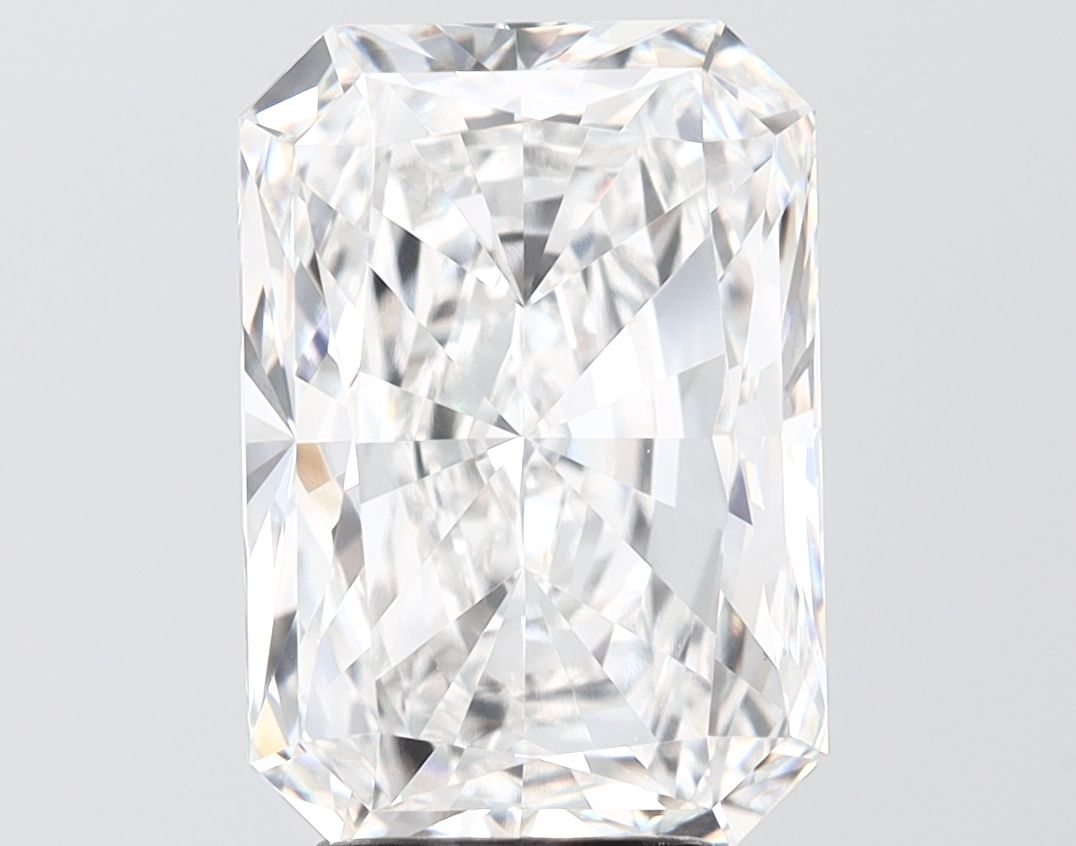 5.02 ct. radiant Lab Grown Diamond front image