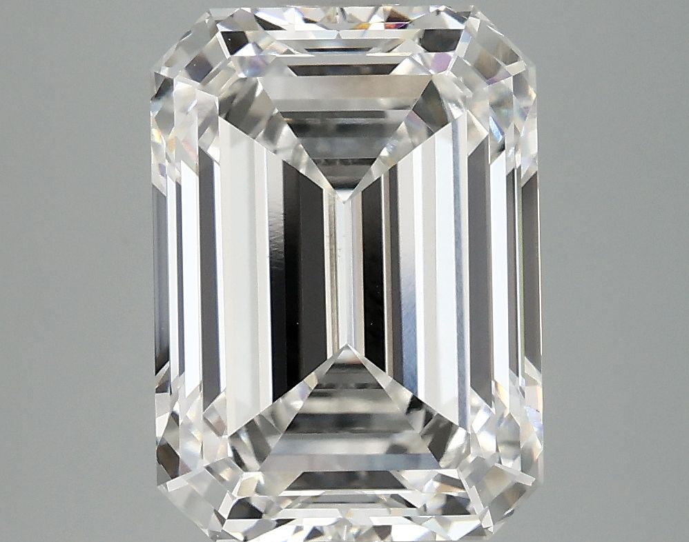 5.10 ct. emerald Lab Grown Diamond front image