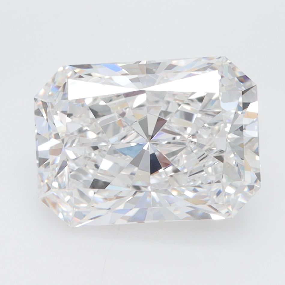 3.05 ct. radiant Lab Grown Diamond front image