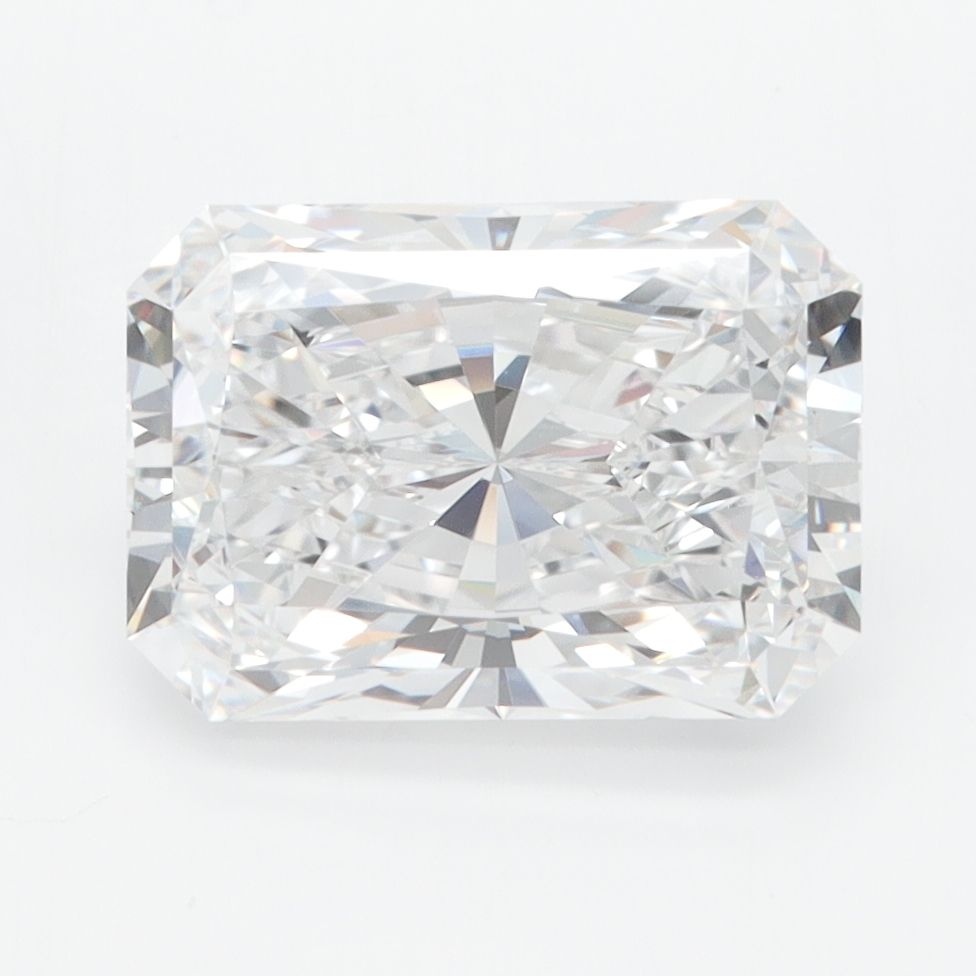 2.95 ct. radiant Lab Grown Diamond front image