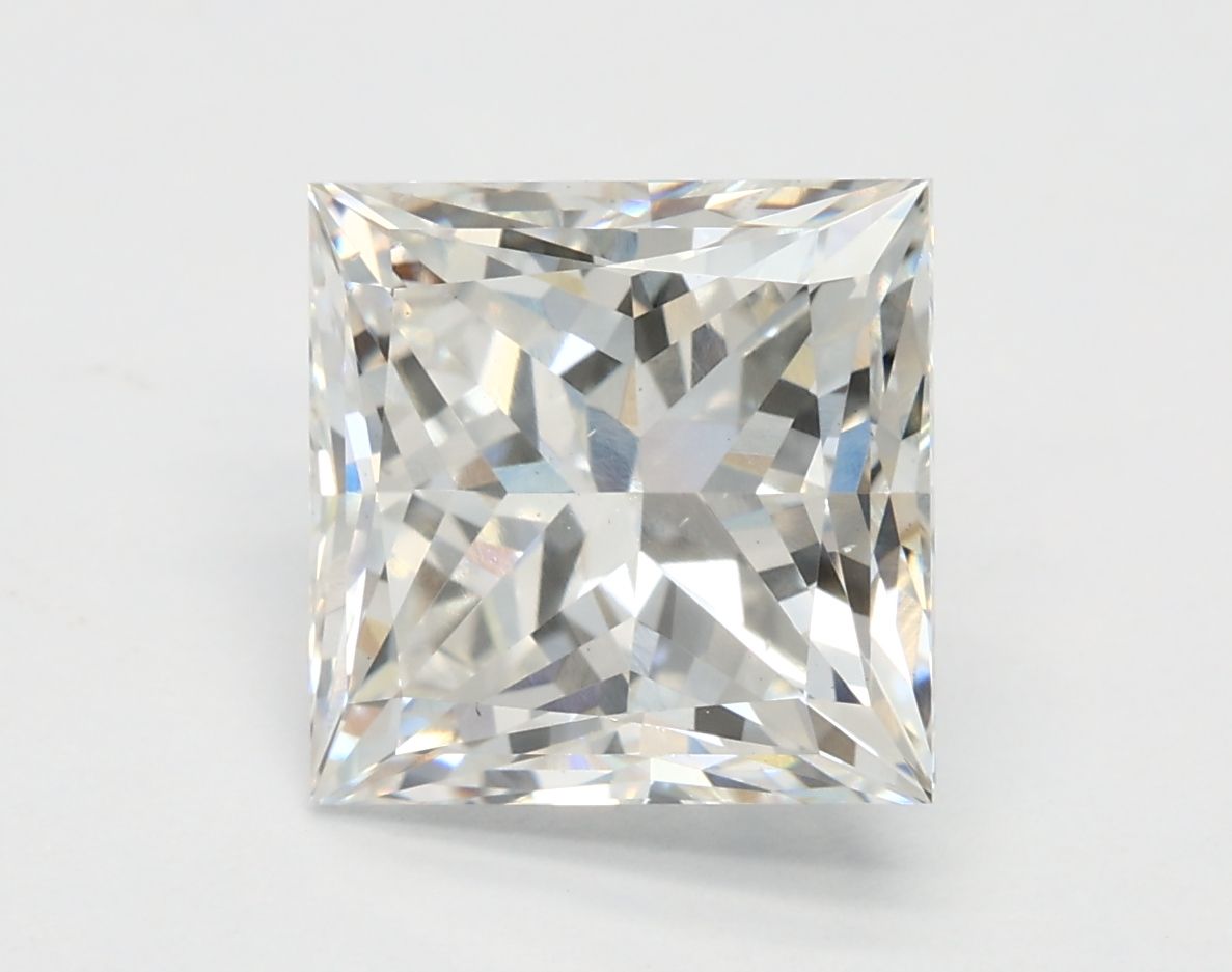 3.11 ct Princess diamond