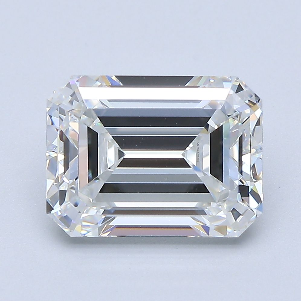 3.68 ct Emerald diamond
