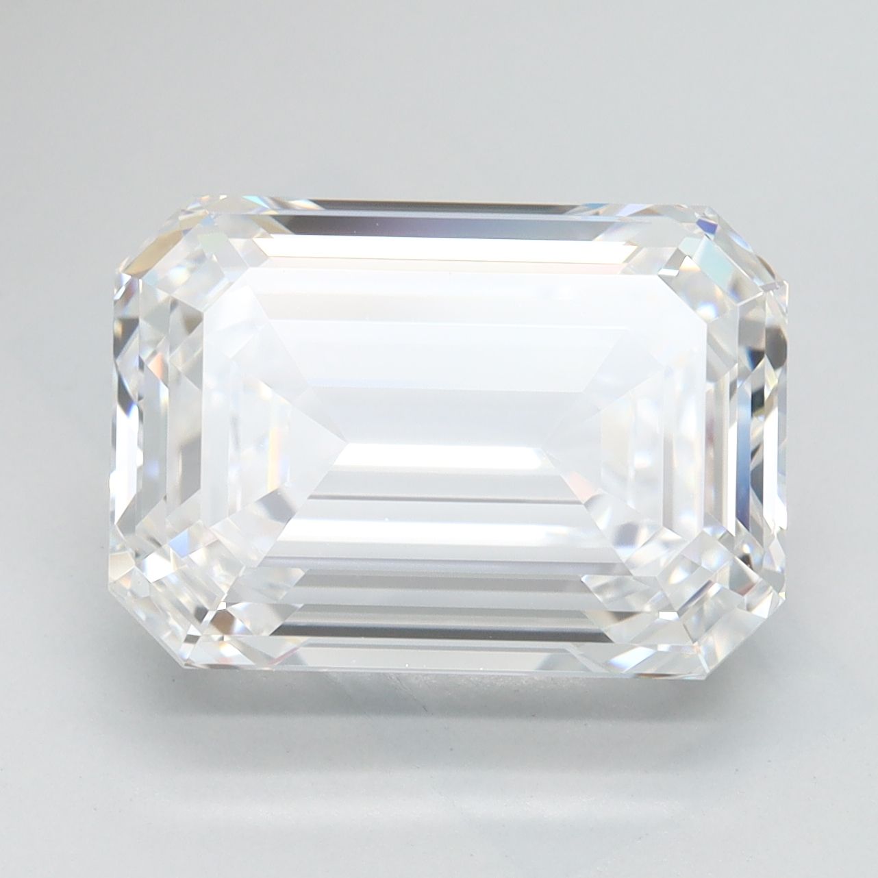 5.32 ct. emerald Lab Grown Diamond front image