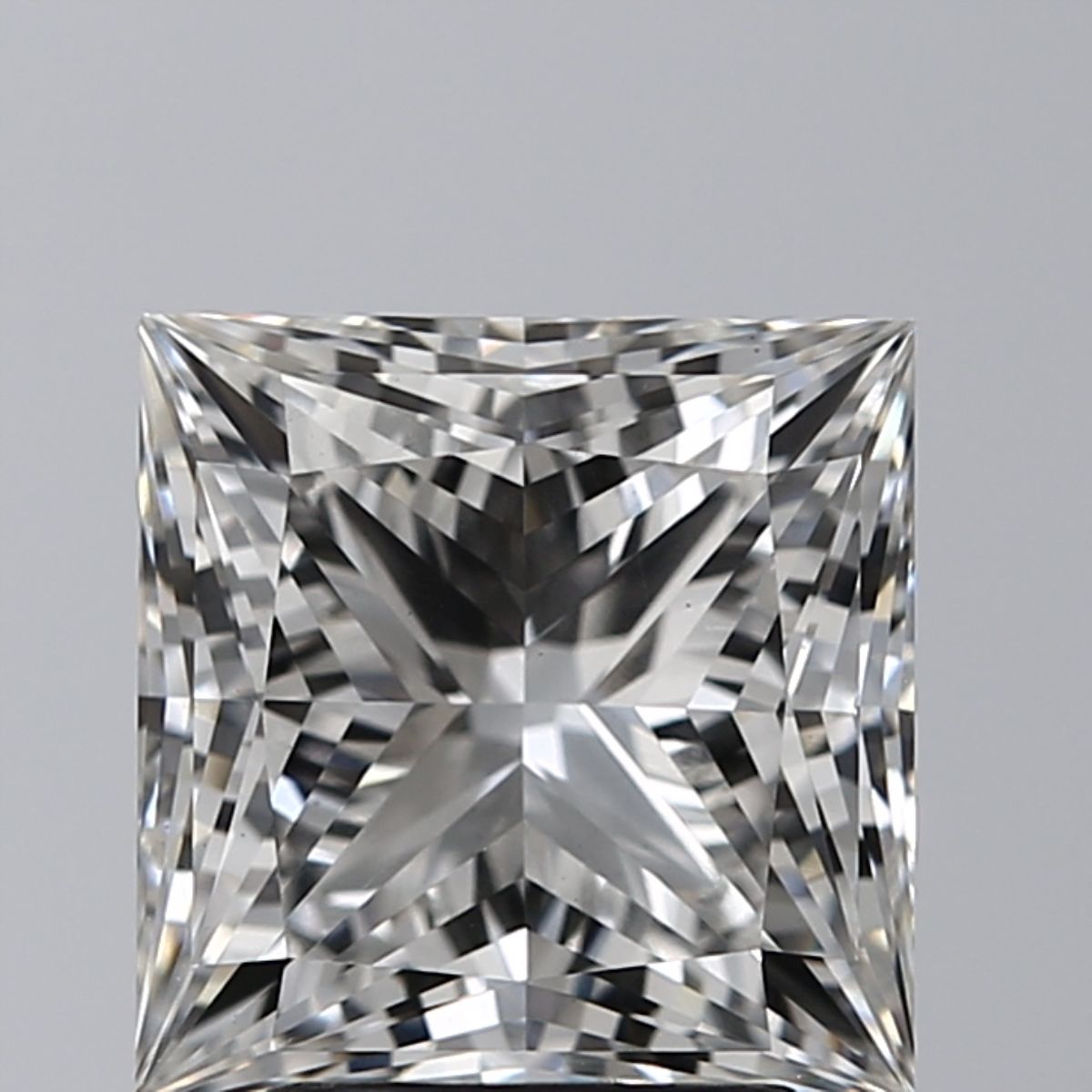 3.02 ct Princess diamond
