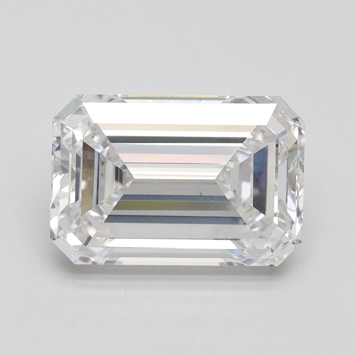 4.51 ct. emerald Lab Grown Diamond front image