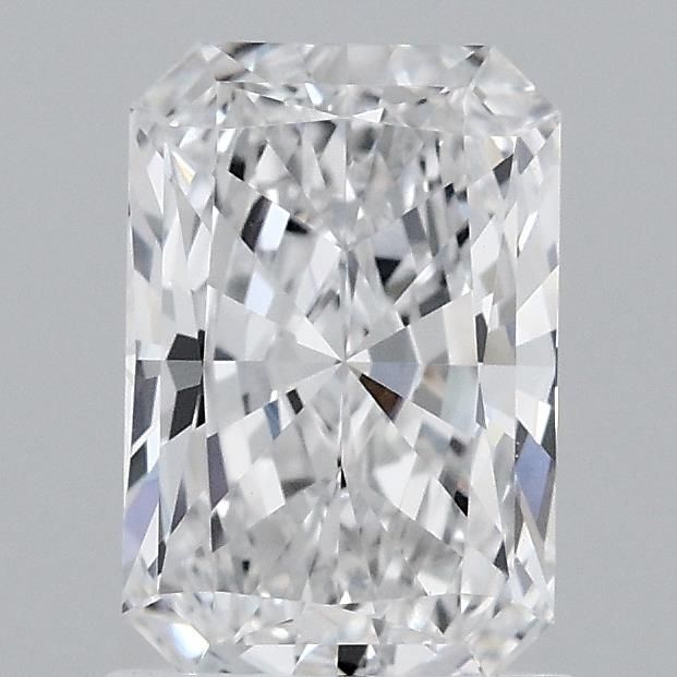 0.47 ct lab-grown Radiant Diamond