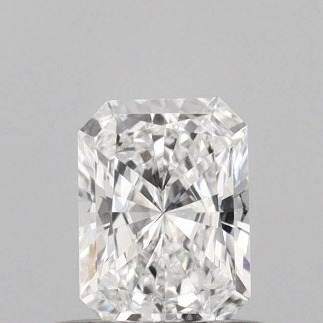 0.47 ct lab-grown Radiant Diamond