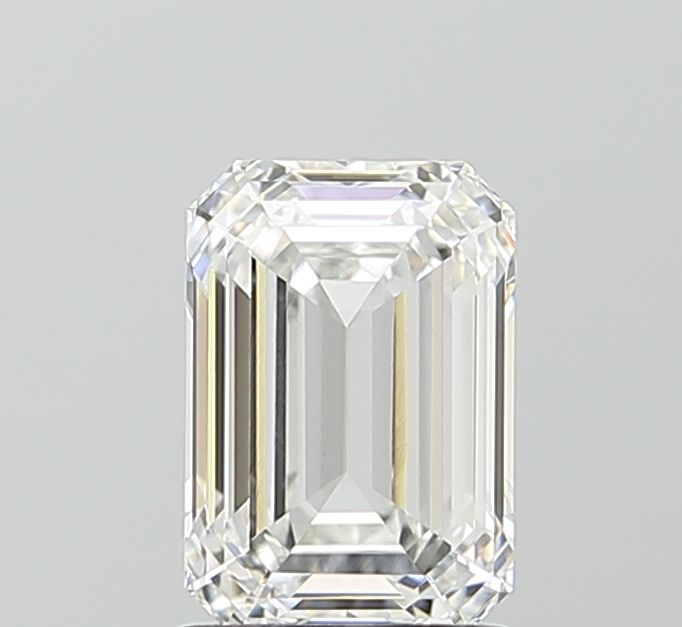 1.75 ct. emerald Lab Grown Diamond front image