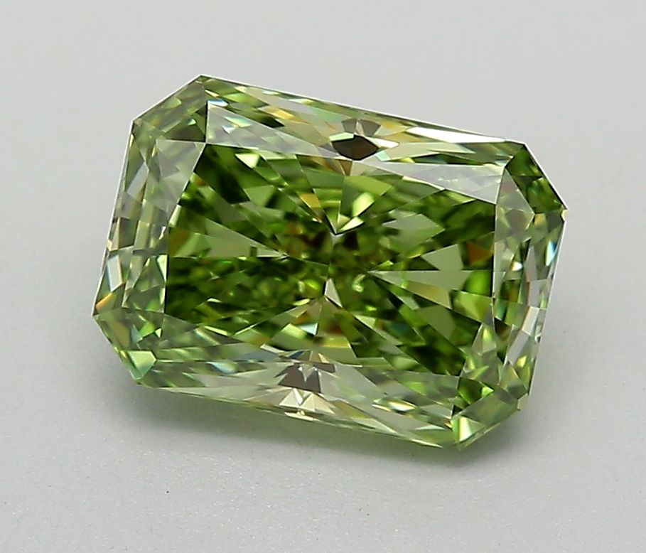 1.57 CT Fancy Vivid Green RADIANT