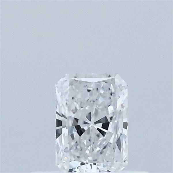 0.34 ct lab-grown Radiant Diamond