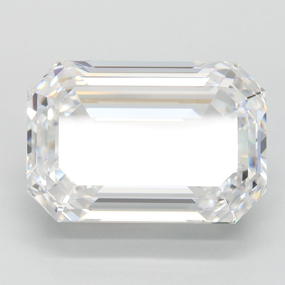 4.56 ct. emerald Lab Grown Diamond front image