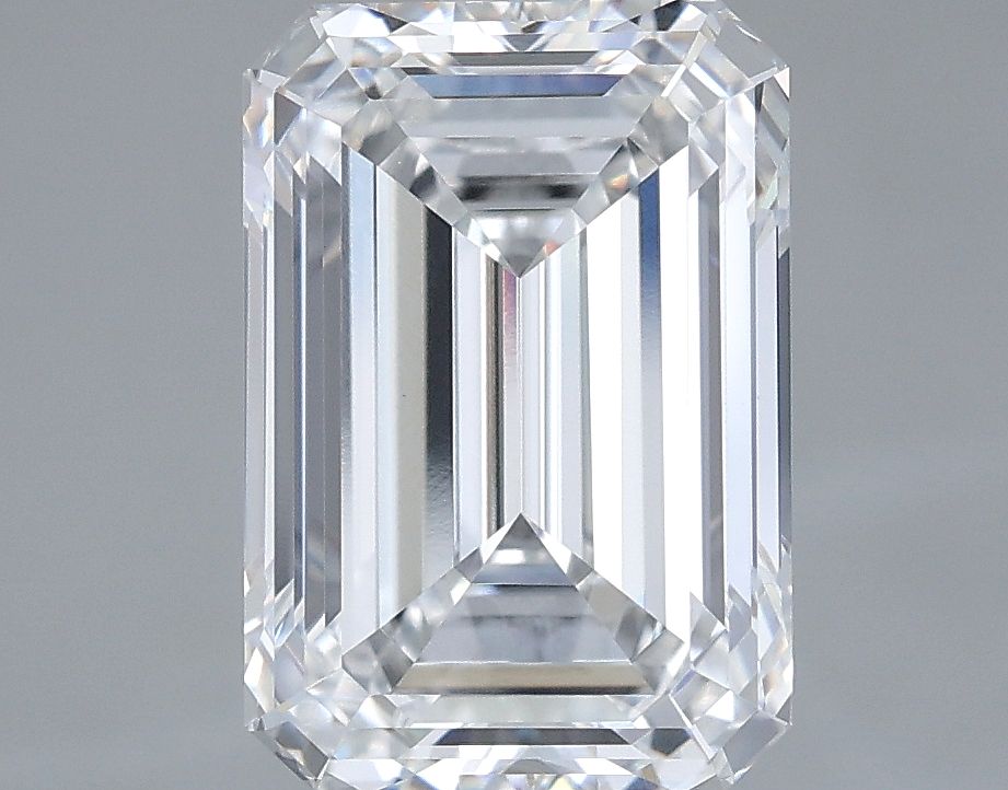 3.93 ct. emerald Lab Grown Diamond front image