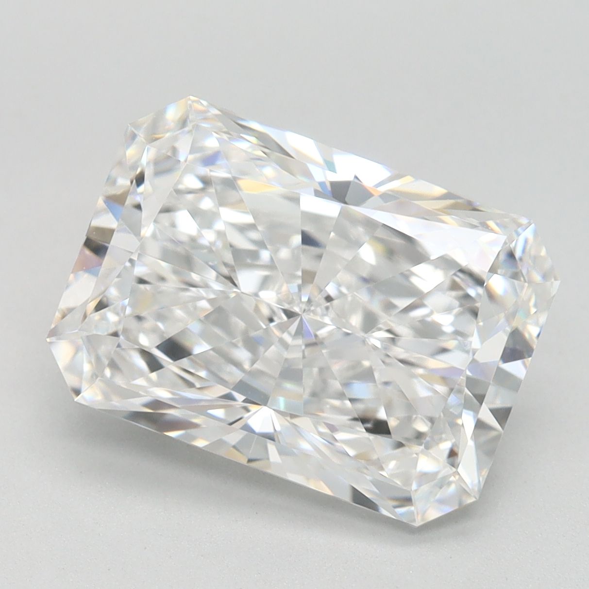 4.11 ct. radiant Lab Grown Diamond front image