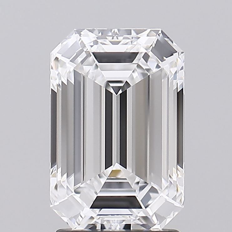 2.50 ct. emerald Lab Grown Diamond front image