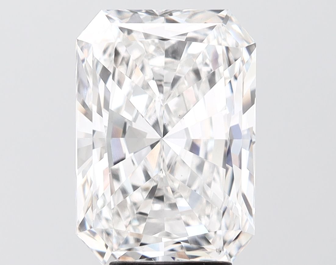 5.03 ct. radiant Lab Grown Diamond front image