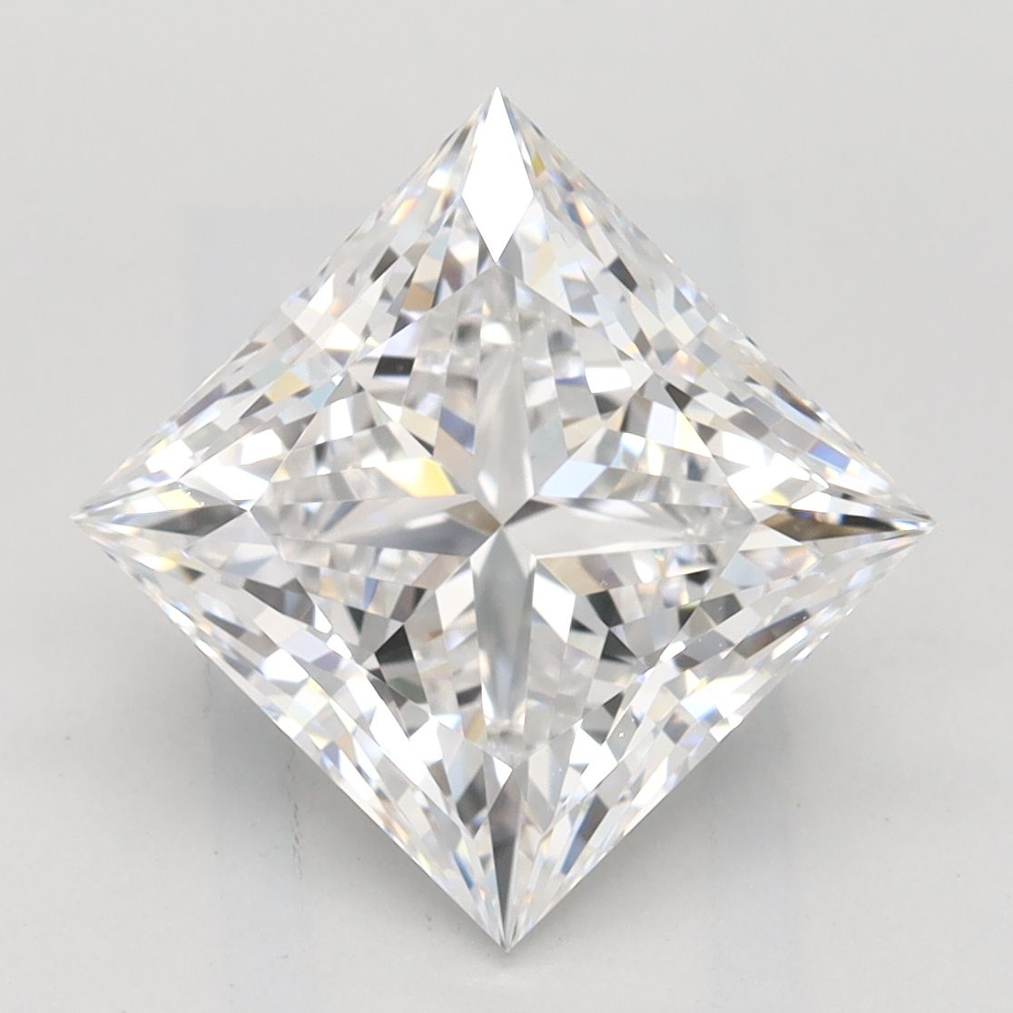 3.17 ct. princess Lab Grown Diamond front image