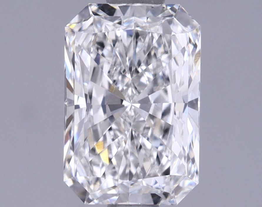 1.07 ct lab-grown Radiant Diamond
