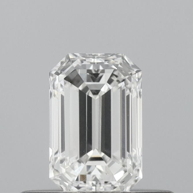0.40 ct Emerald diamond