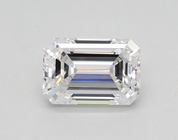 0.34 ct lab-grown Emerald Diamond