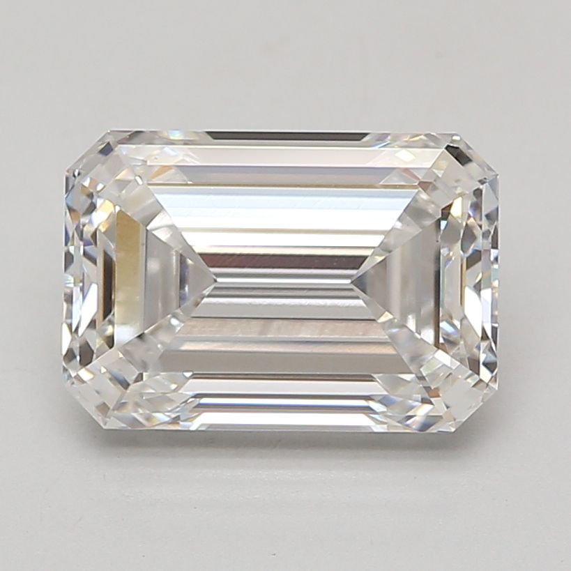 4.62 ct. emerald Lab Grown Diamond front image