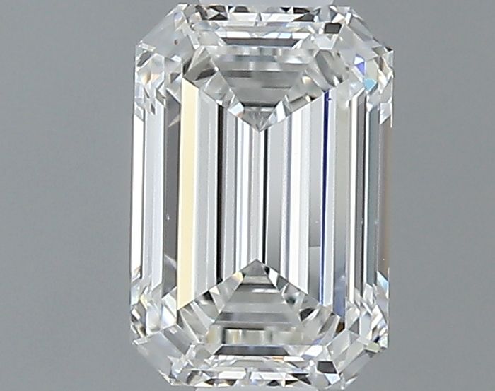 0.64 ct Emerald diamond
